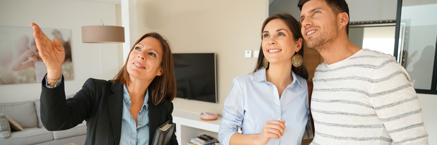 Five Ways to Wow Buyers When Selling a House in UK